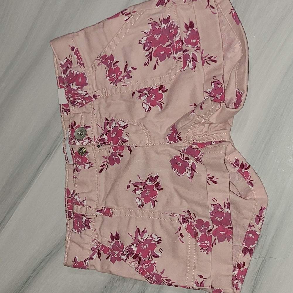 Pink jeans shorts